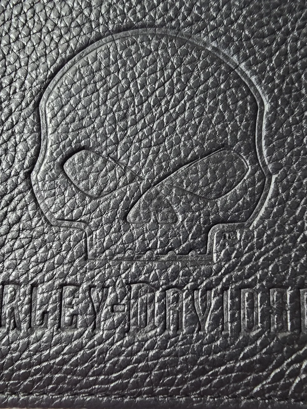 Harley Davidson Black Skull Leather Bifold Wallet
